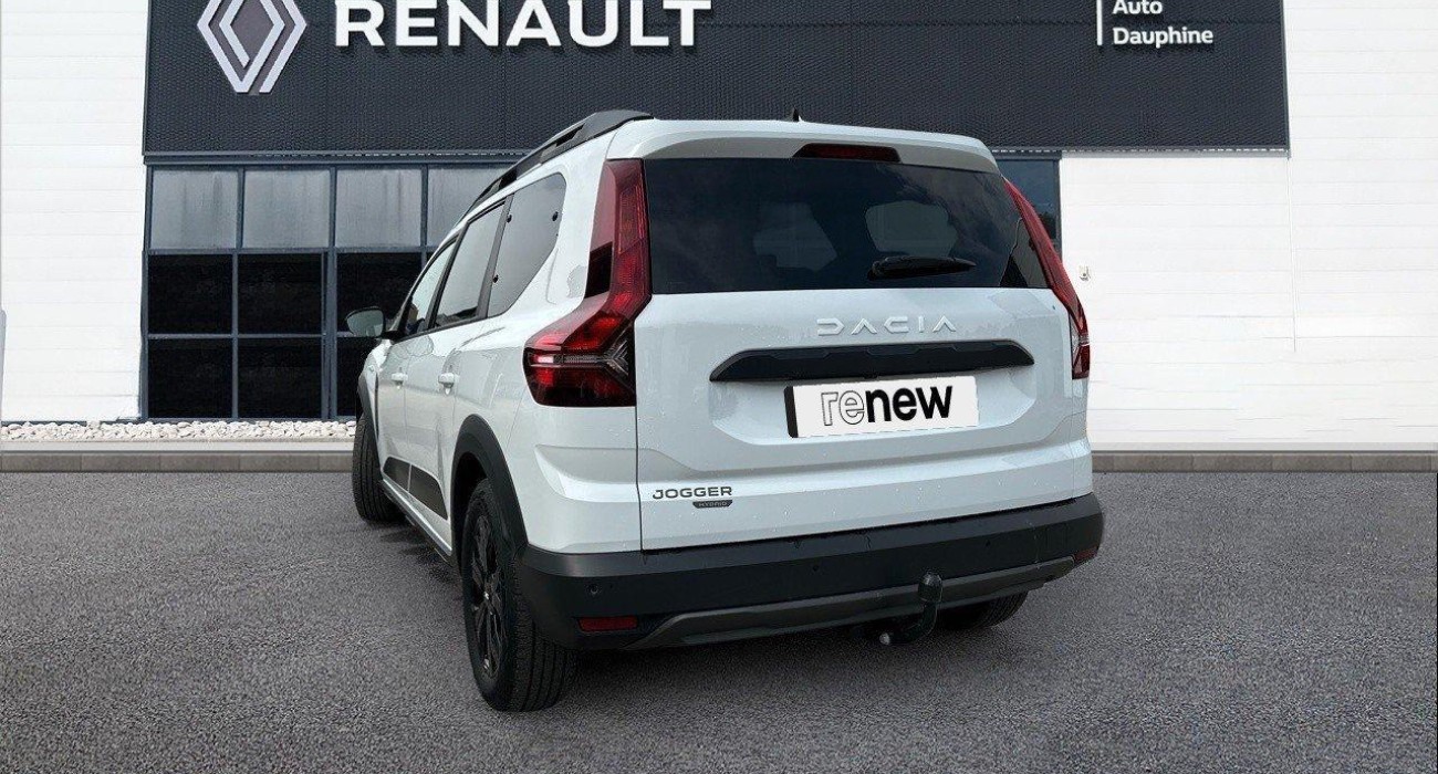 Dacia JOGGER Hybrid 140 7 places Extreme 3