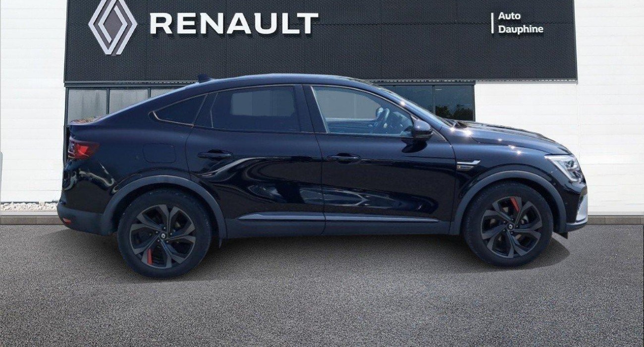 Renault ARKANA E-Tech 145 - 21B R.S. Line 2