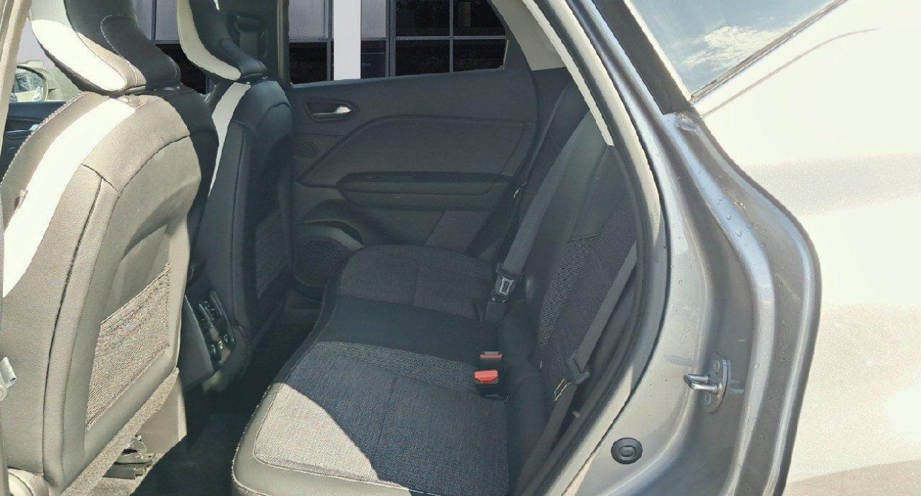 Renault CAPTUR E-Tech full hybrid 145 Techno 11