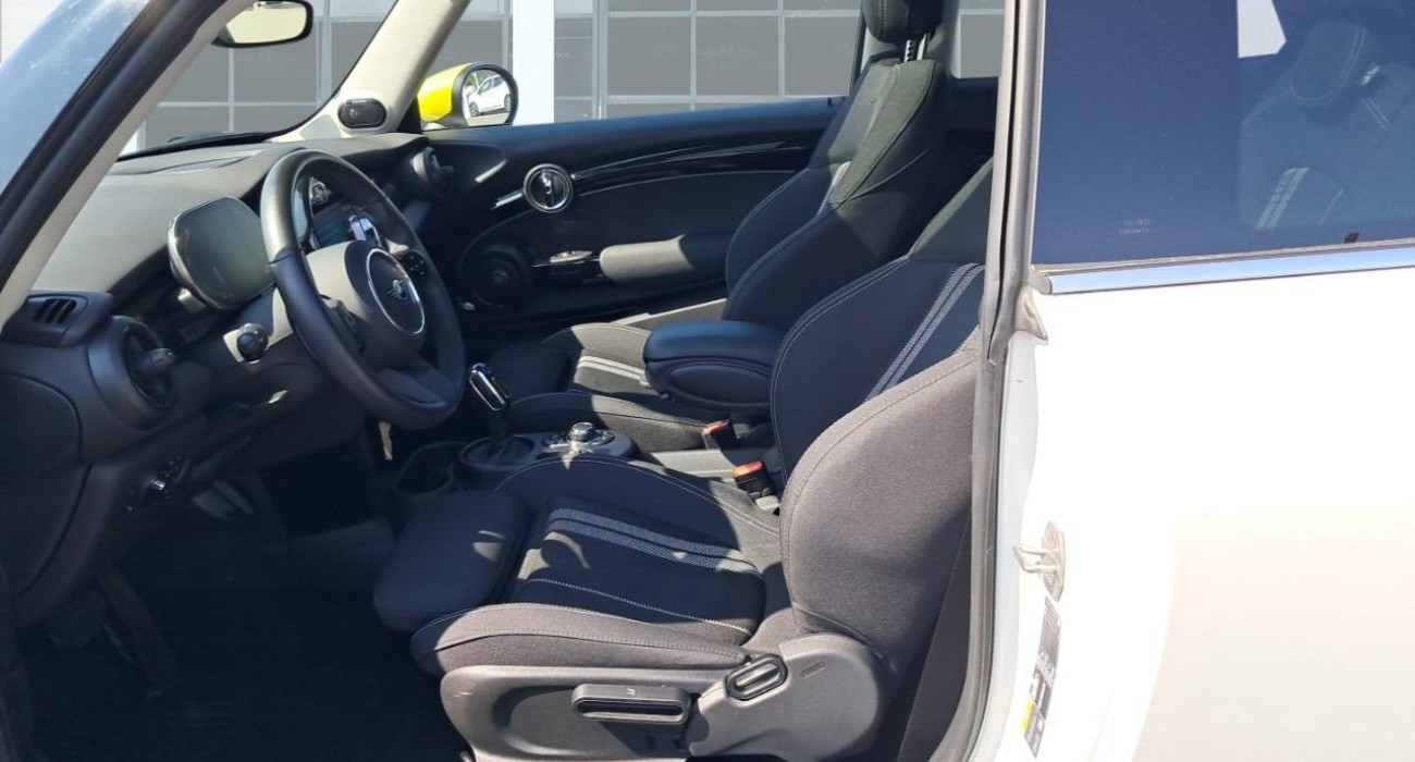 Mini HATCH Hatch 3 Portes Cooper SE 184 ch Edition Premium Plus 10