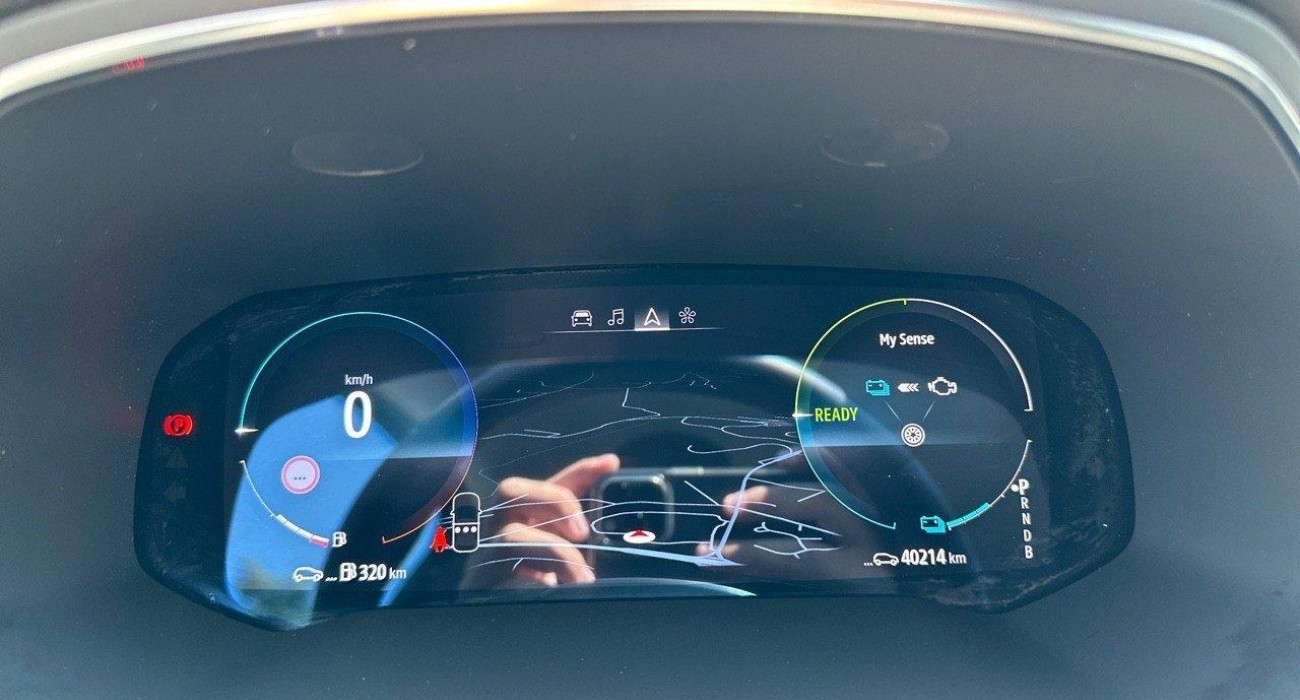 Renault CAPTUR E-Tech full hybrid 145 Techno 6