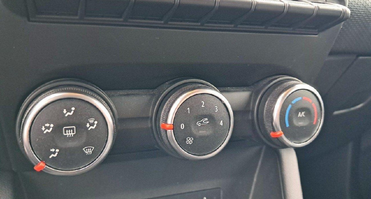 Renault CLIO Clio TCe 90 Equilibre 7