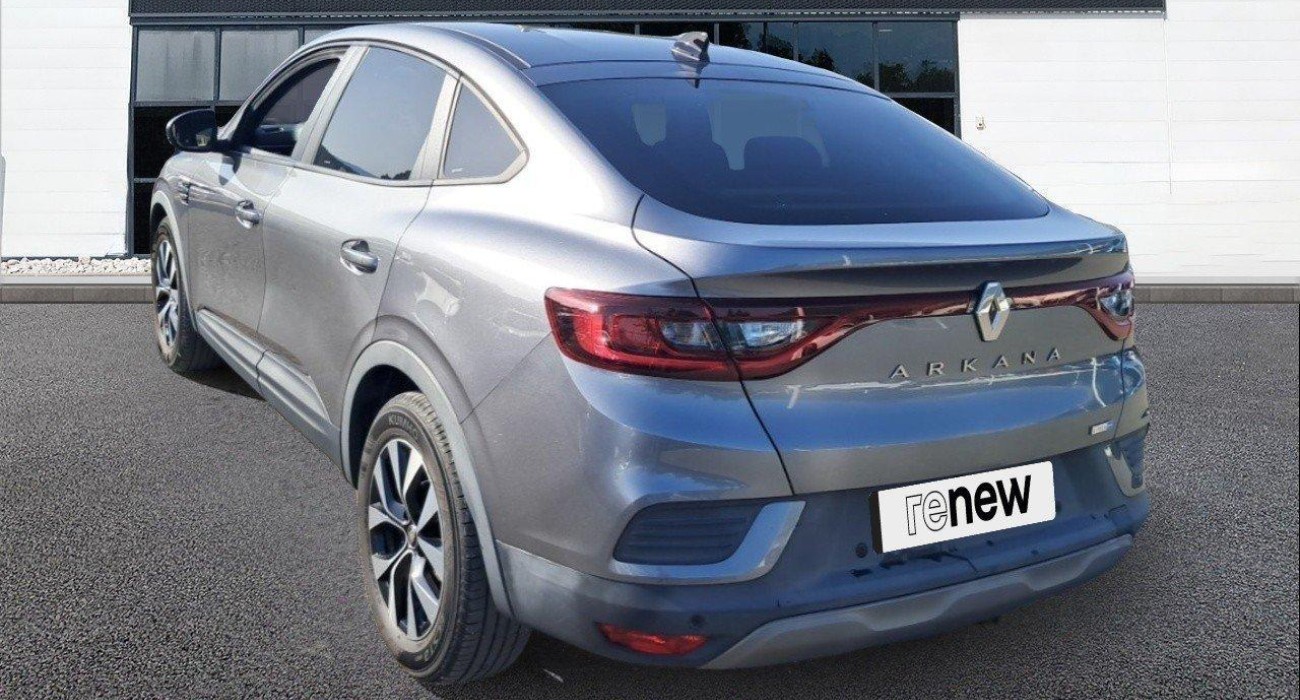 Renault ARKANA E-Tech 145 Business 3