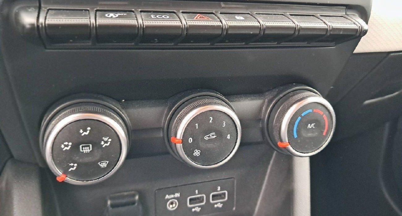 Renault CLIO Clio Blue dCi 100 Evolution 7