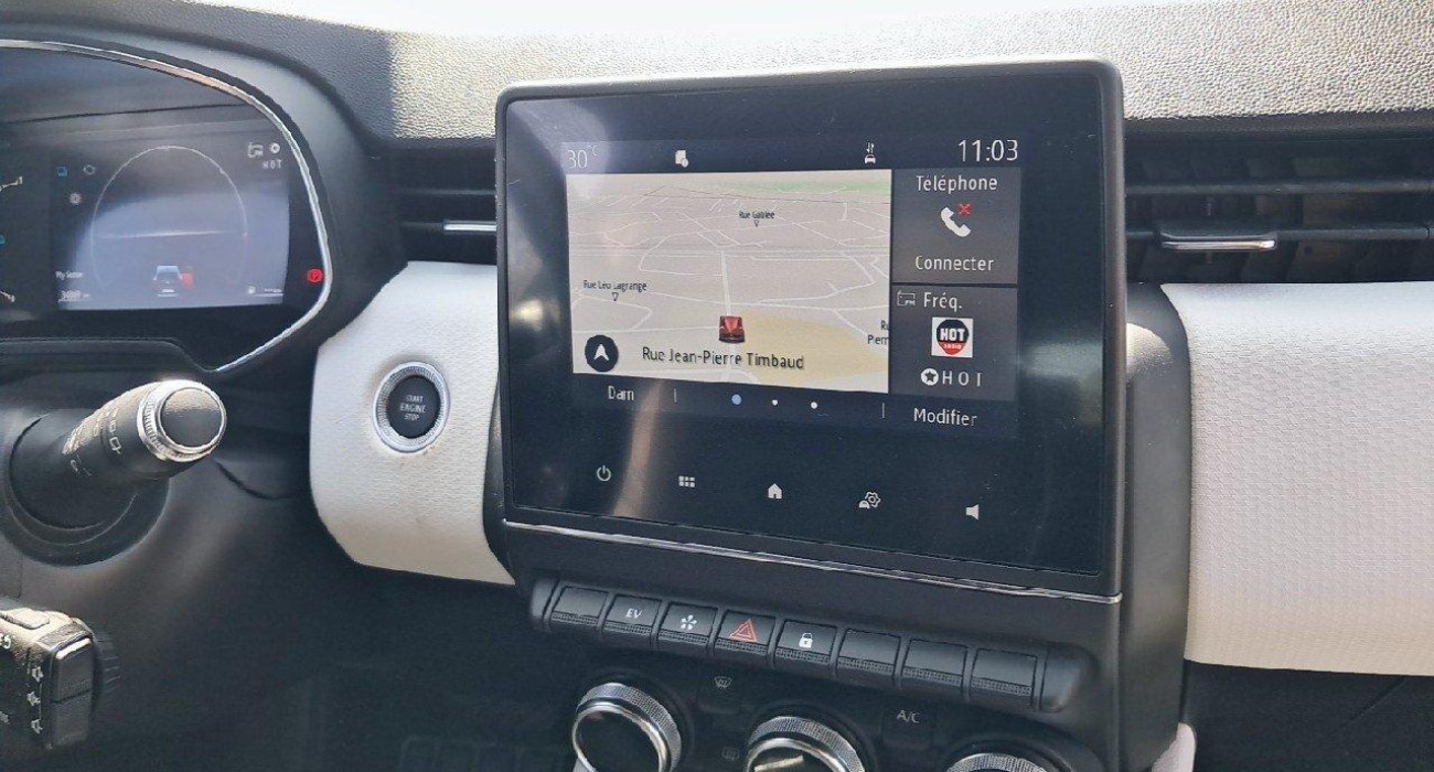 Renault CLIO Clio E-Tech 140 Intens 8