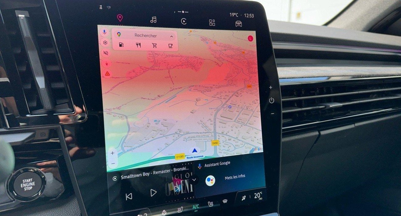 Renault AUSTRAL E-Tech hybrid 200 Iconic esprit Alpine 8