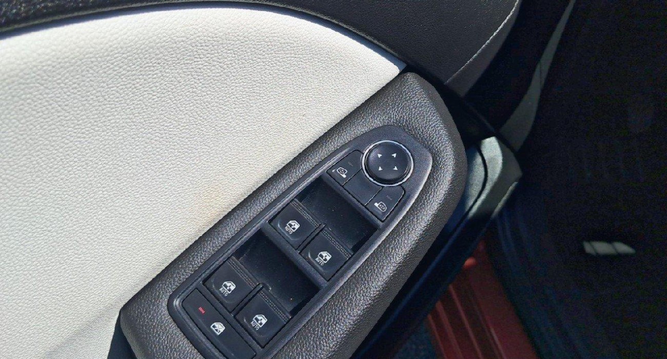 Renault CLIO Clio TCe 90 Techno 9
