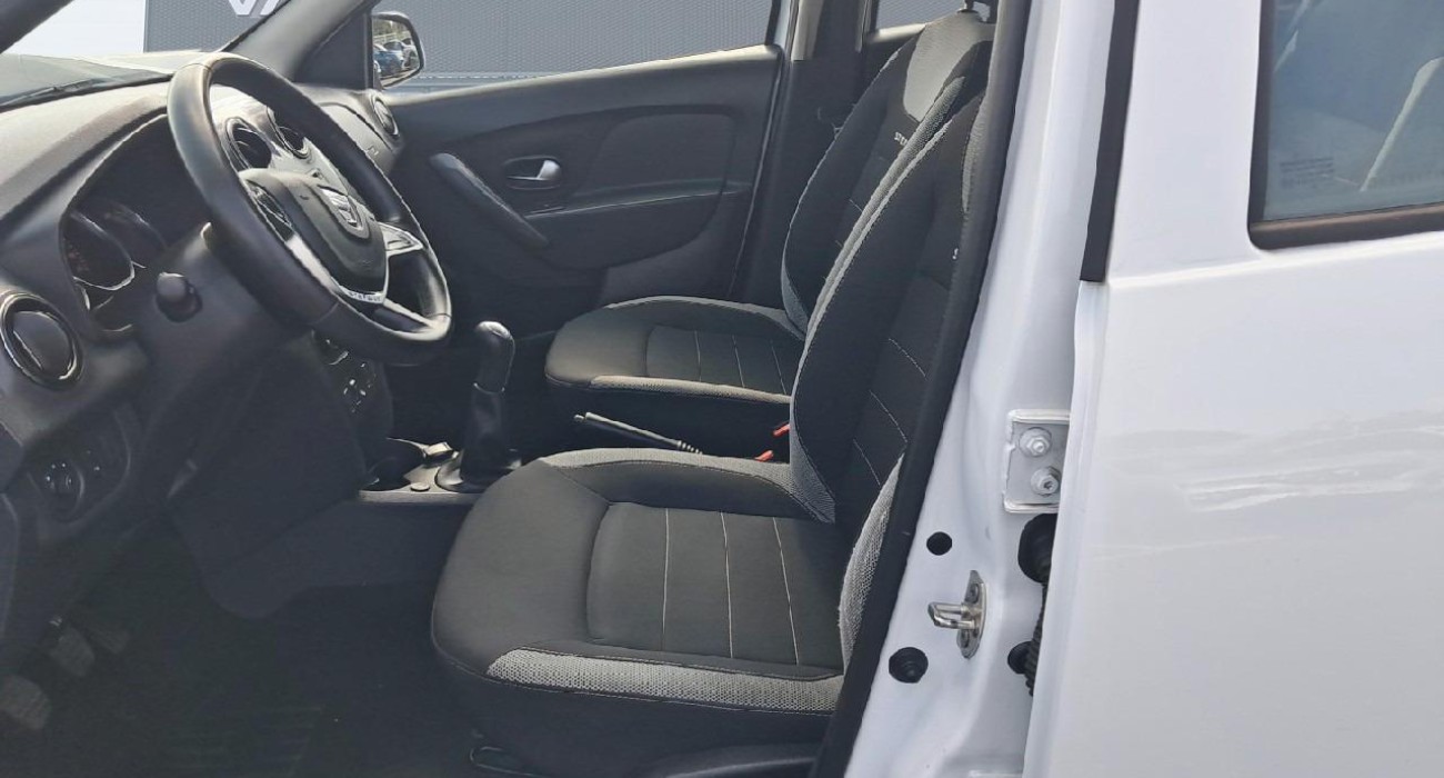 Dacia SANDERO ECO-G 100 Stepway 10