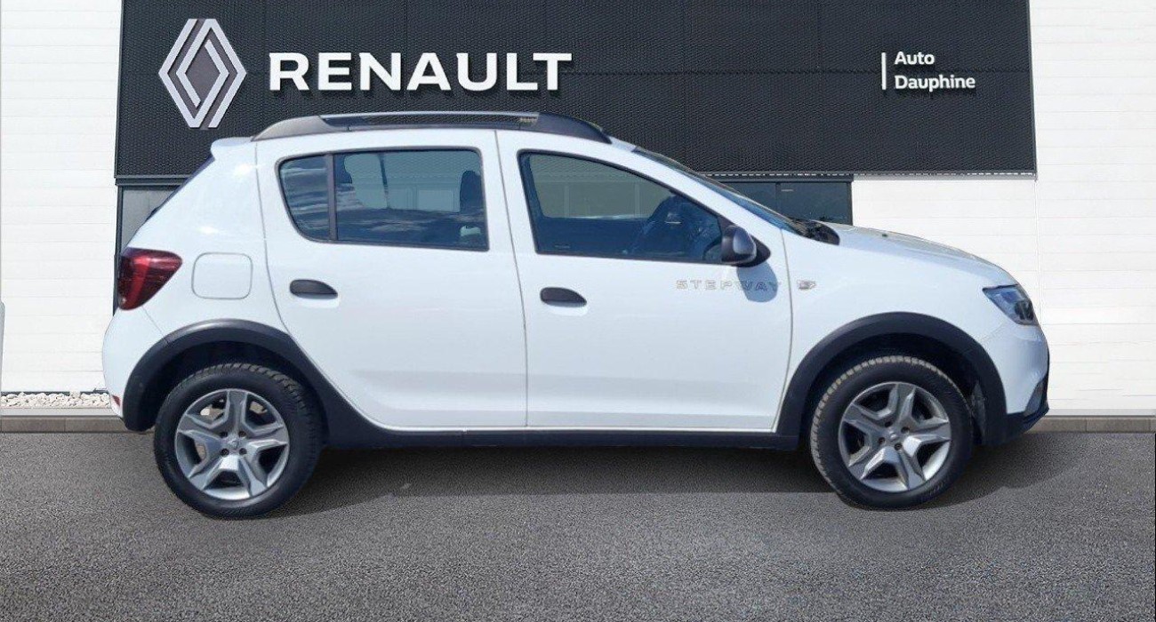 Dacia SANDERO ECO-G 100 Stepway 2