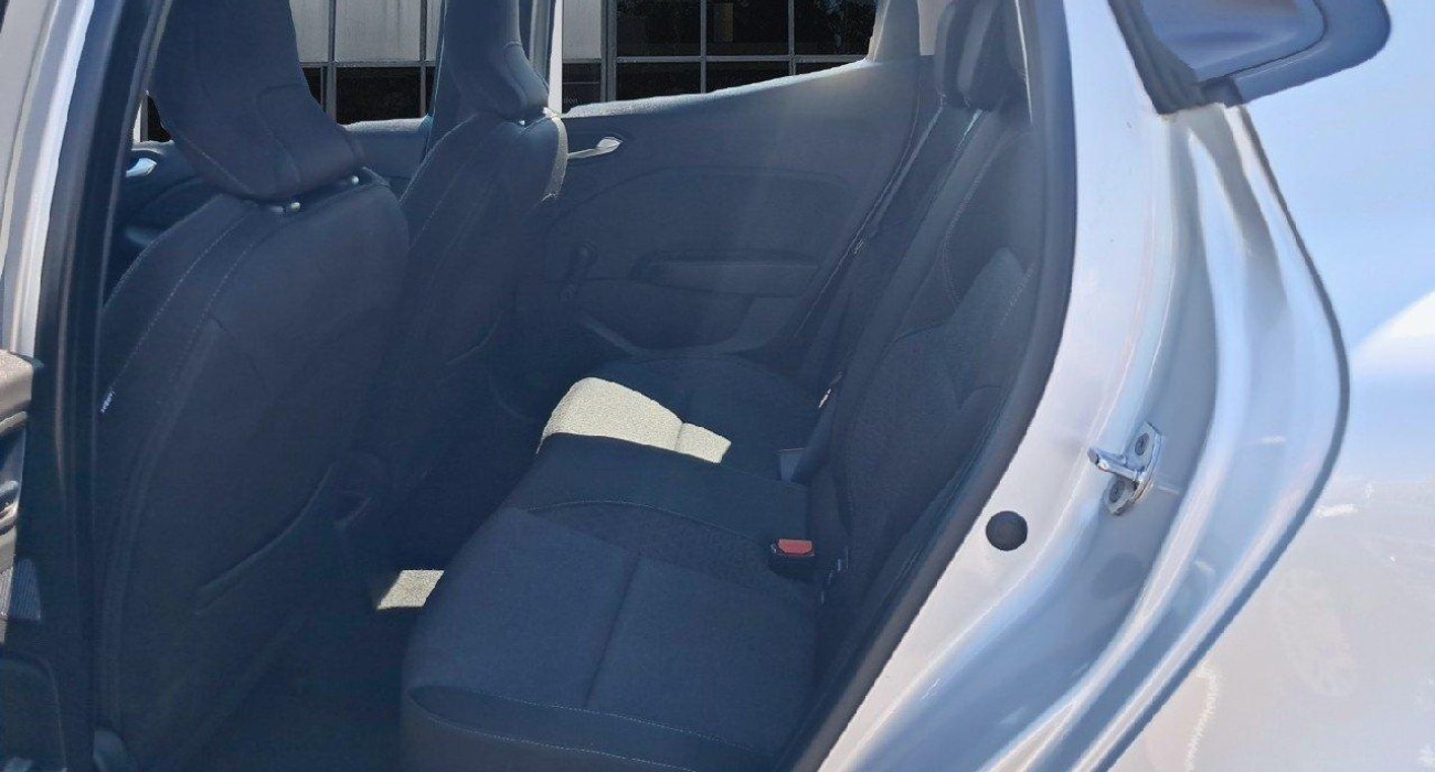 Renault CLIO Clio E-Tech 140 - 21 Business 11