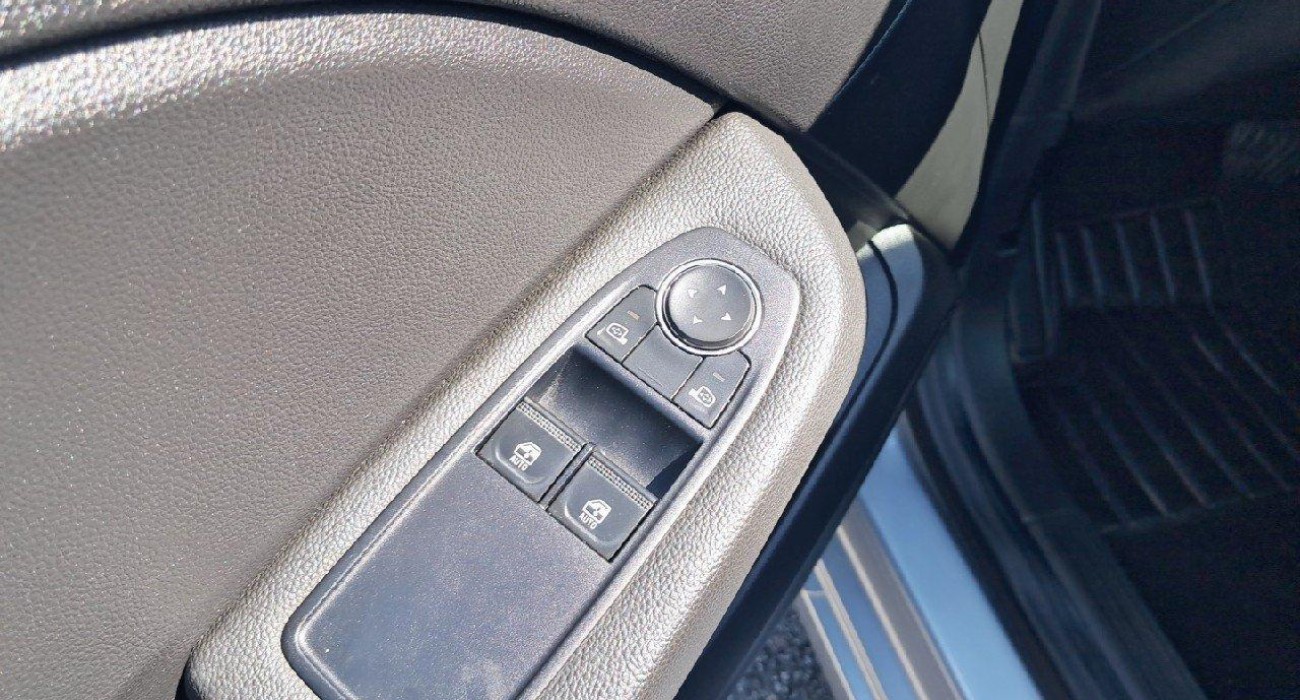 Renault CLIO Clio E-Tech 140 - 21 Business 9