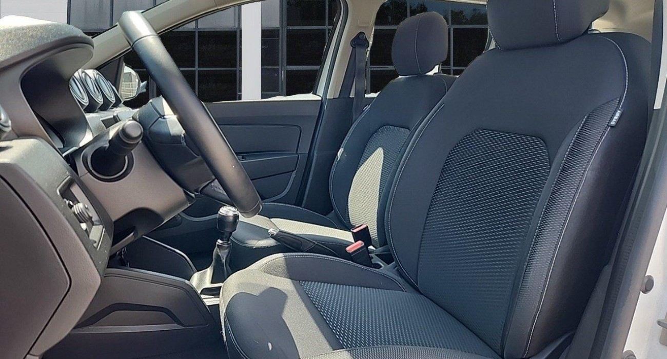Dacia DUSTER TCe 100 4x2 Confort 10