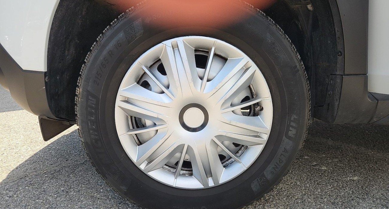 Dacia DUSTER TCe 100 4x2 Confort 13
