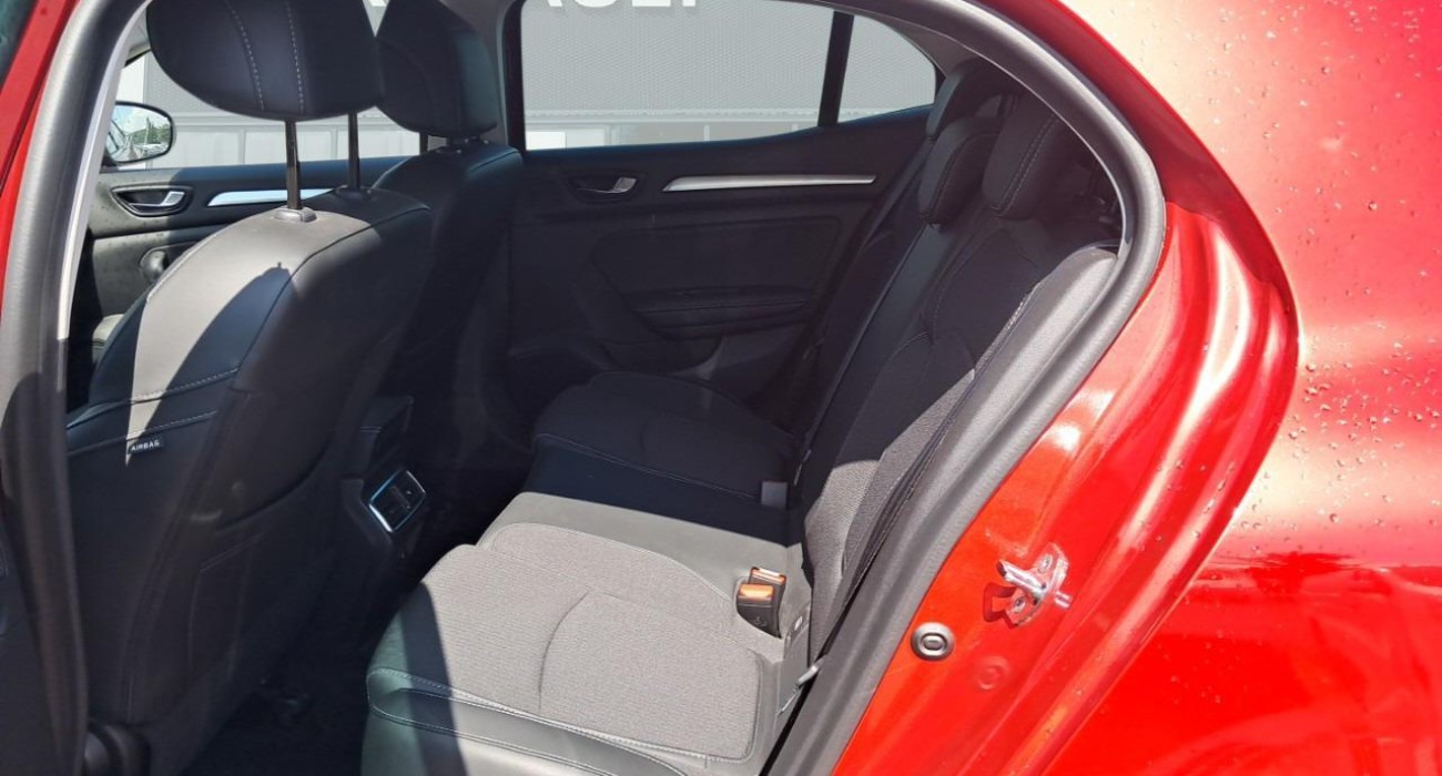 Renault MEGANE Mégane IV Berline TCe 140 EDC FAP - 21B Intens 11