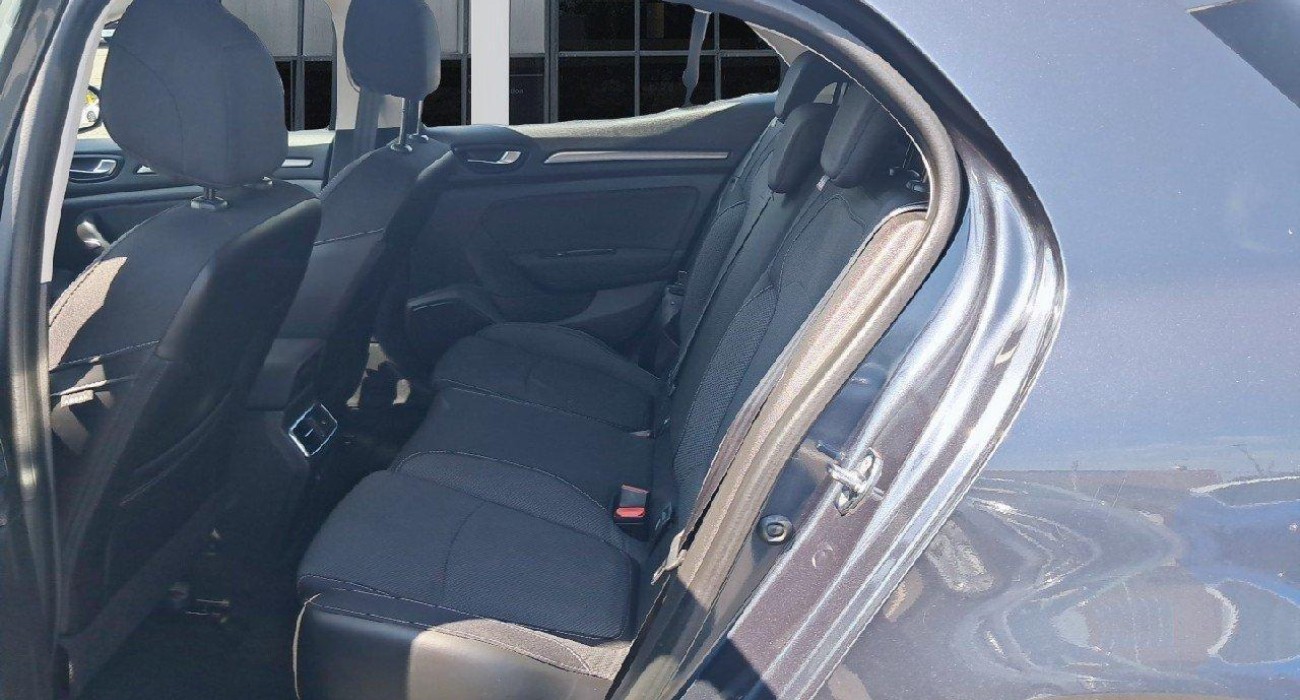 Renault MEGANE Megane IV Berline Blue dCi 115 EDC Evolution 11