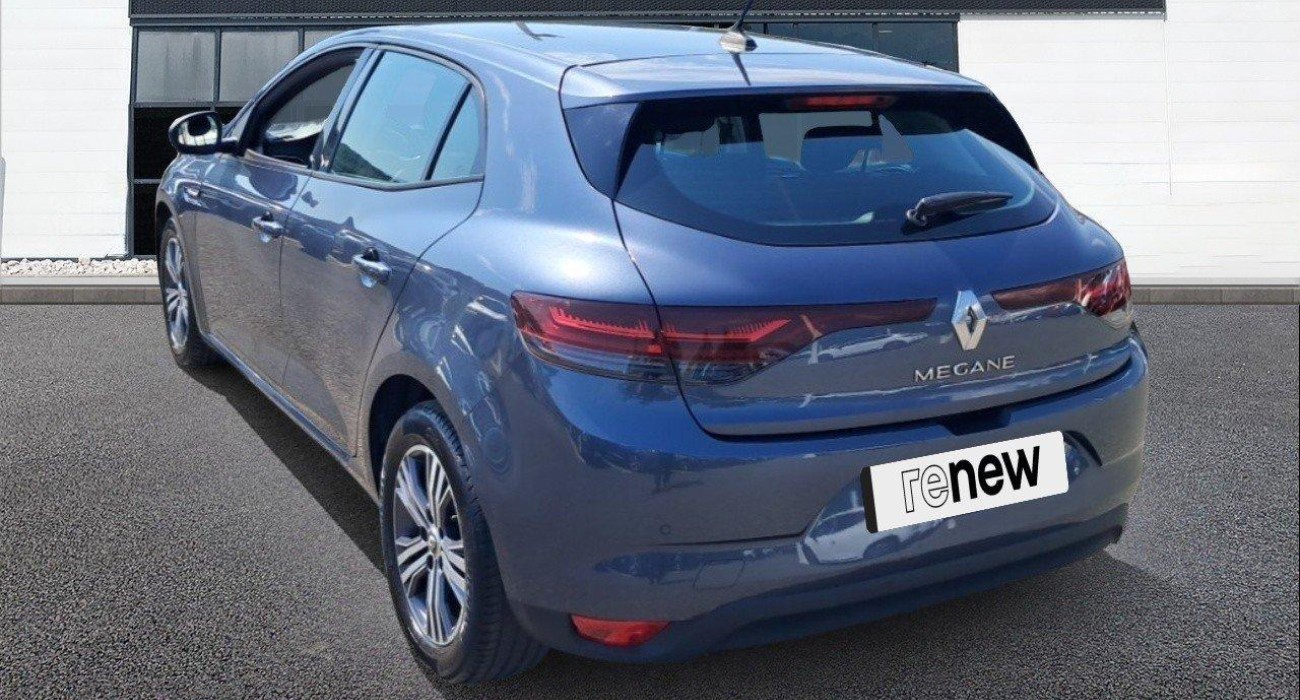 Renault MEGANE Megane IV Berline Blue dCi 115 EDC Evolution 3