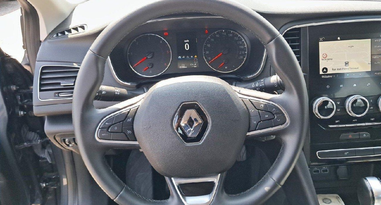 Renault MEGANE Megane IV Berline Blue dCi 115 EDC Evolution 6