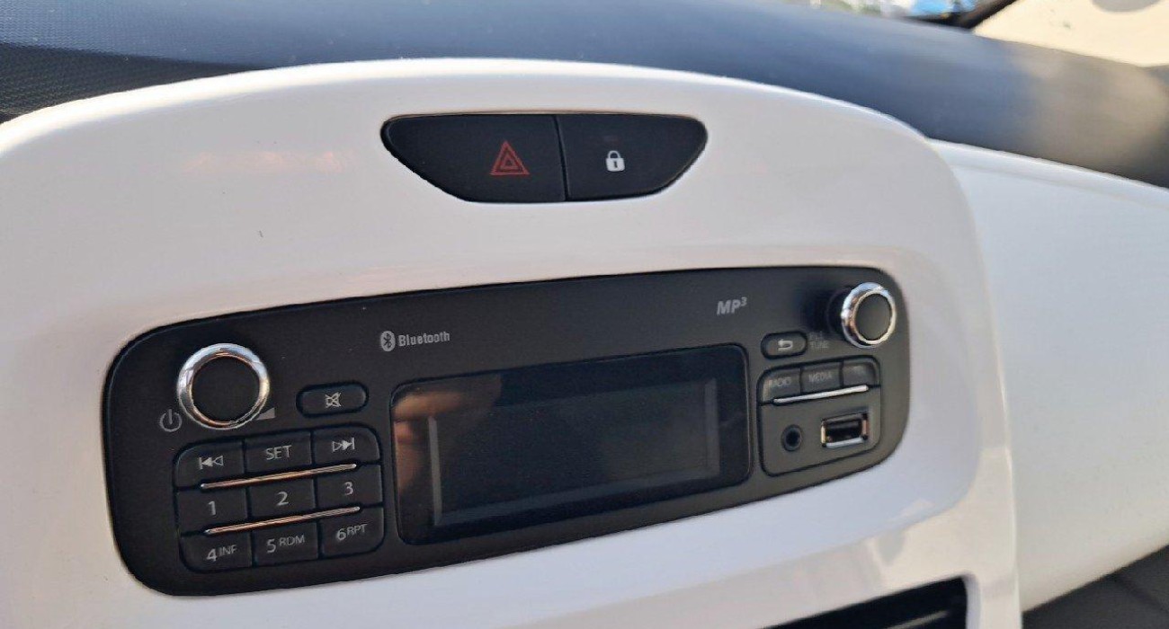 Renault ZOE R90 City 8