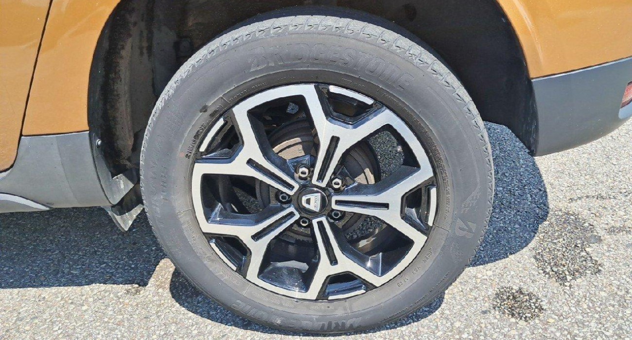 Dacia DUSTER ECO-G 100 4x2 Prestige 13