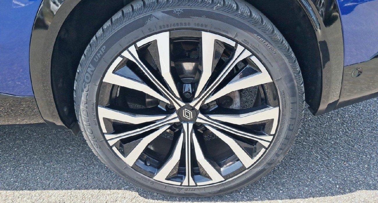 Renault AUSTRAL E-Tech hybrid 200 Iconic 13