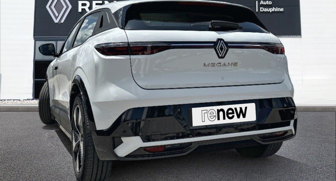 Renault MEGANE Megane E-Tech EV60 220 ch optimum charge Equilibre 3