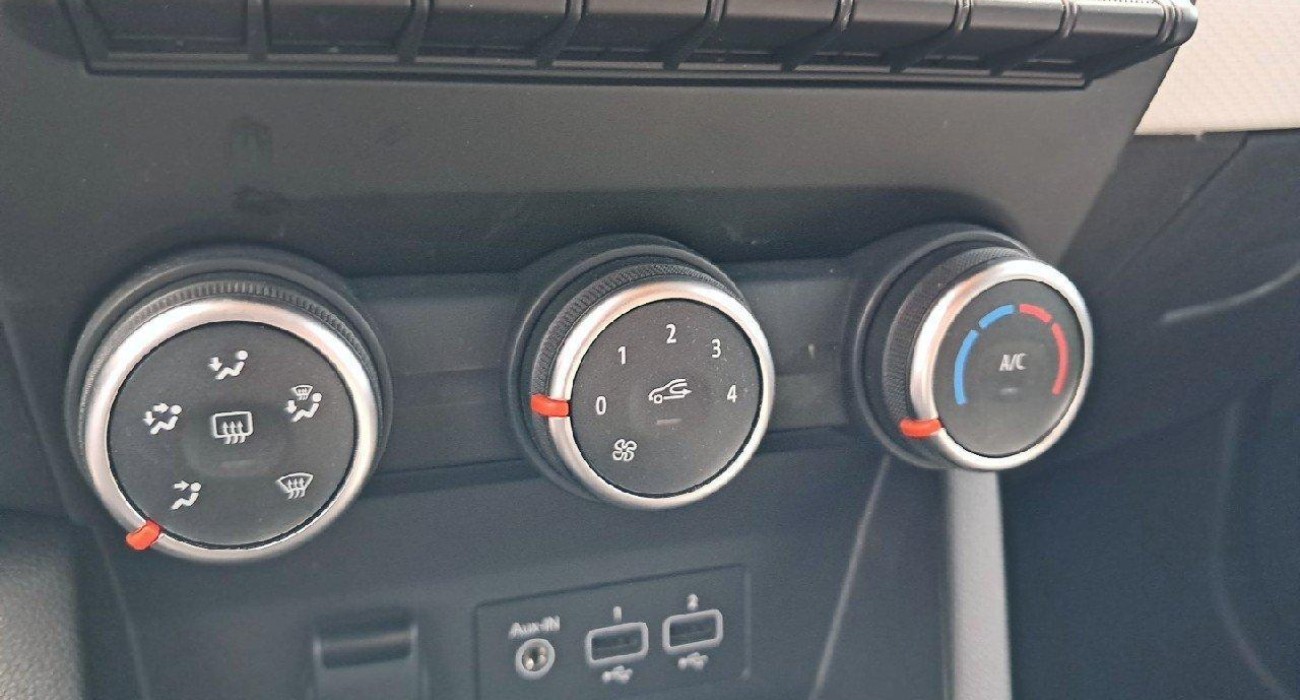 Renault CLIO Clio TCe 100 GPL Evolution 7