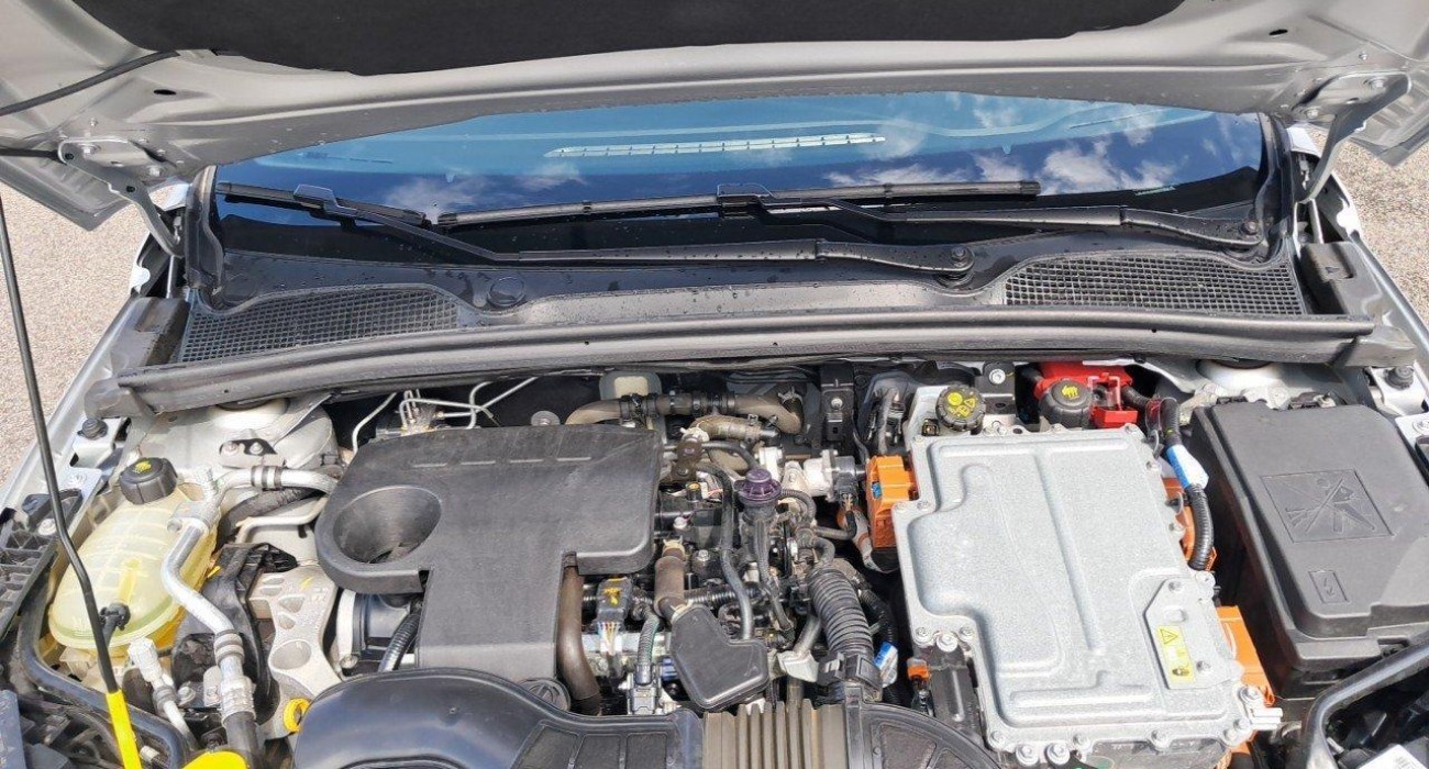 Renault CLIO Clio E-Tech 140 Limited 14
