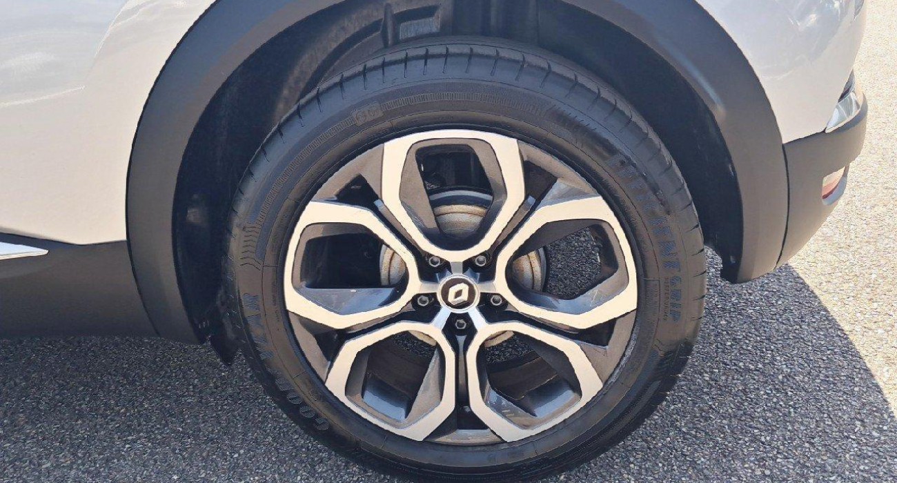Renault CAPTUR TCe 100 GPL - 21 Intens 13