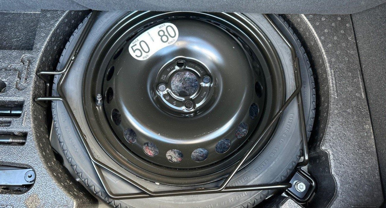 Renault CLIO Clio E-Tech full hybrid 145 ch GSR2 Techno 14