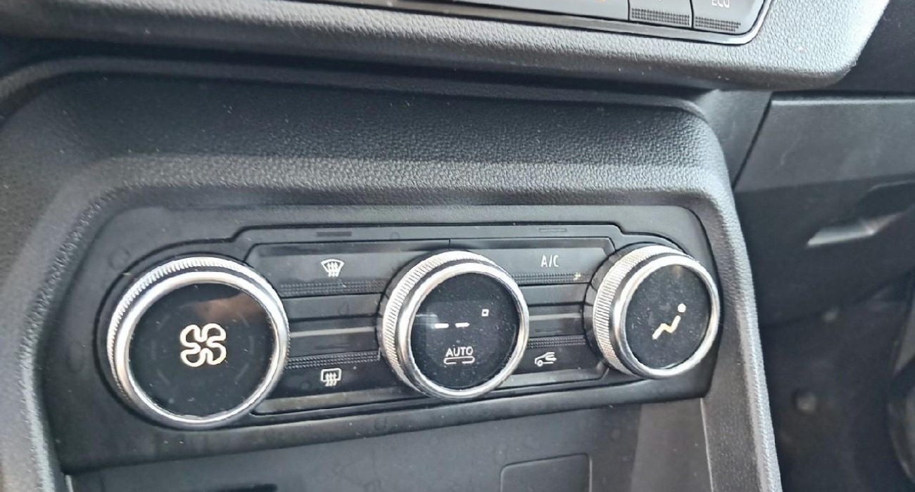 Dacia SANDERO ECO-G 100 Stepway Confort 7