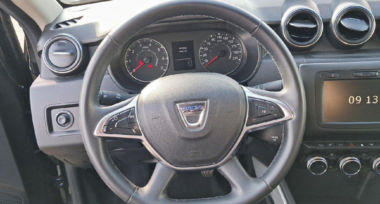 Dacia DUSTER Blue dCi 115 4x4 Prestige 6