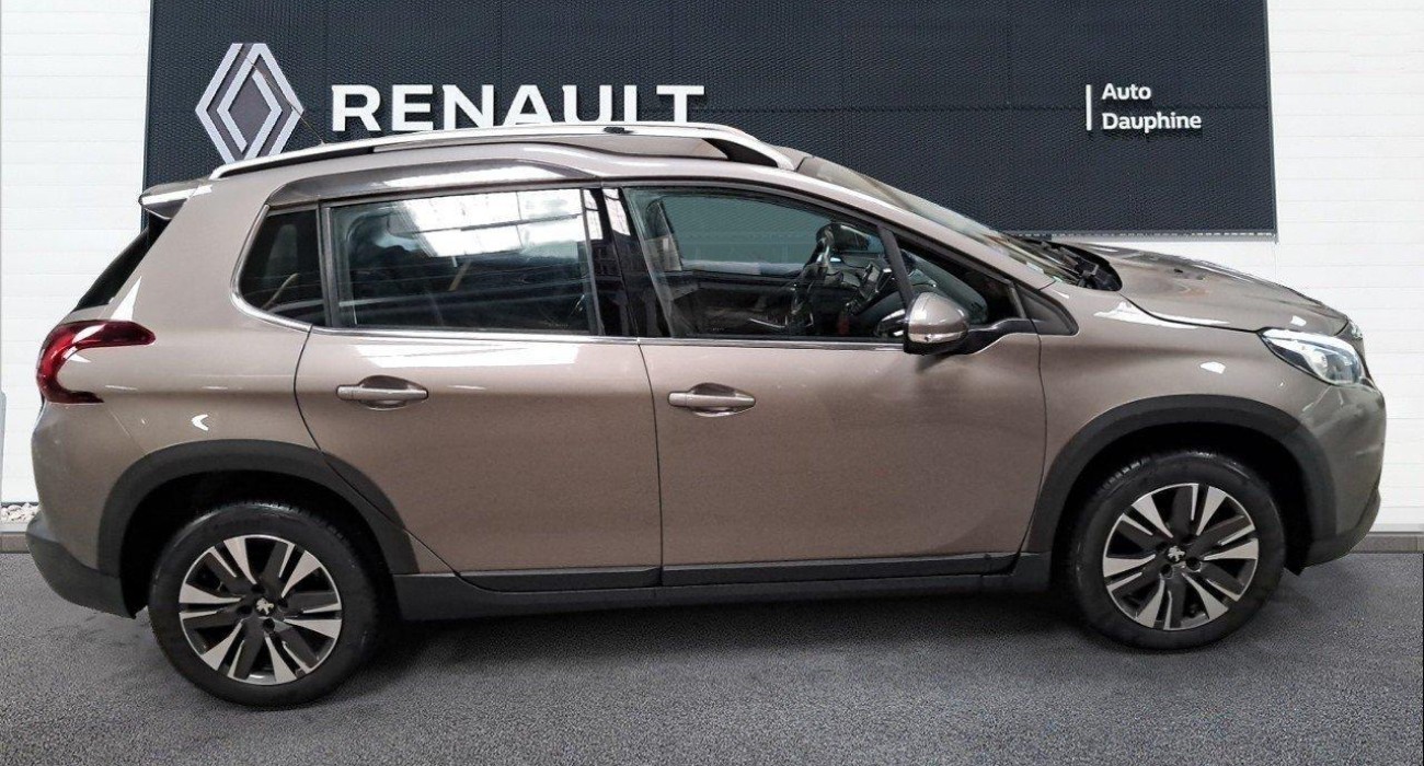 Peugeot 2008 1.2 PureTech 110ch S&S BVM5 Allure 2