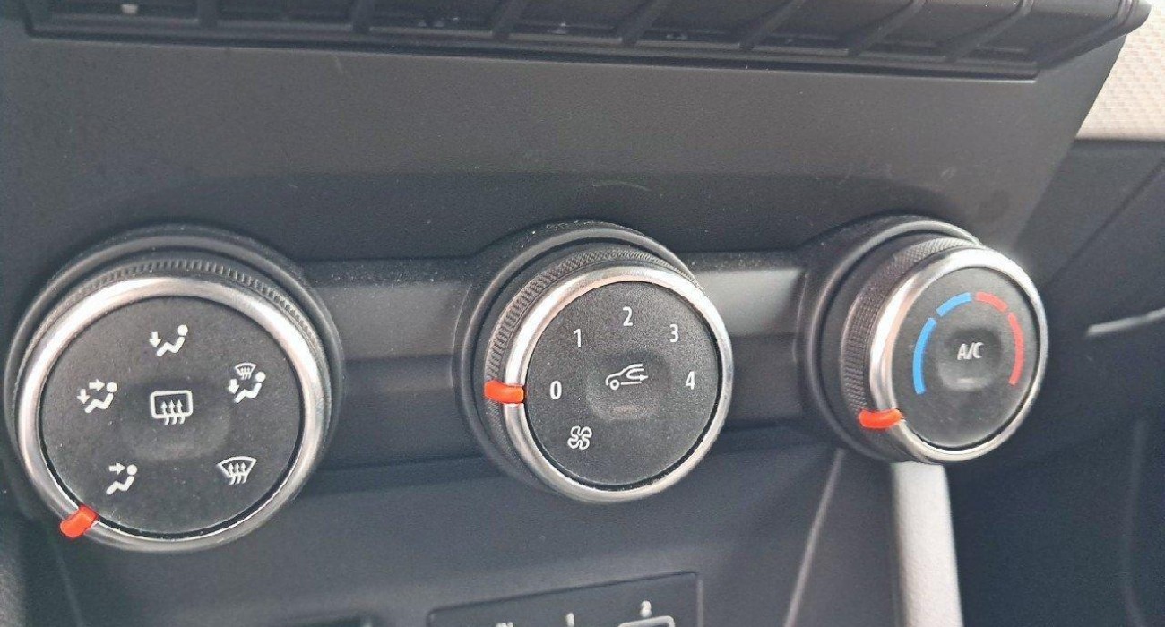 Renault CLIO Clio TCe 100 GPL Evolution 7