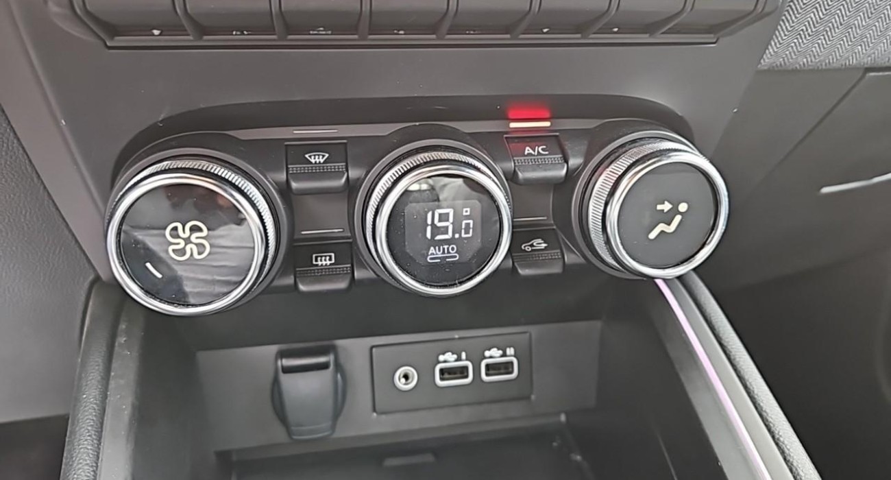 Renault CLIO Clio TCe 90 Techno 7