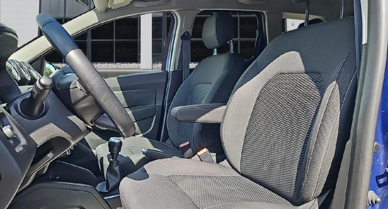 Dacia DUSTER ECO-G 100 4x2 Evasion 10