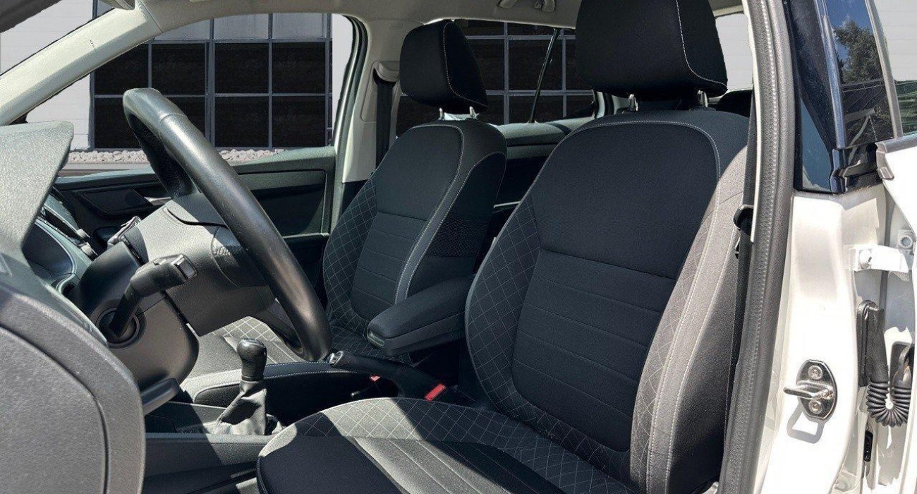 Skoda FABIA 1.0 MPI 60 ch BVM5 Business 10