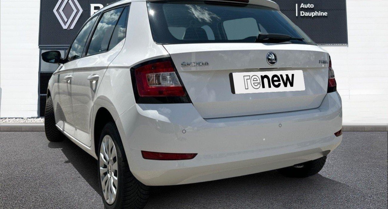 Skoda FABIA 1.0 MPI 60 ch BVM5 Business 3