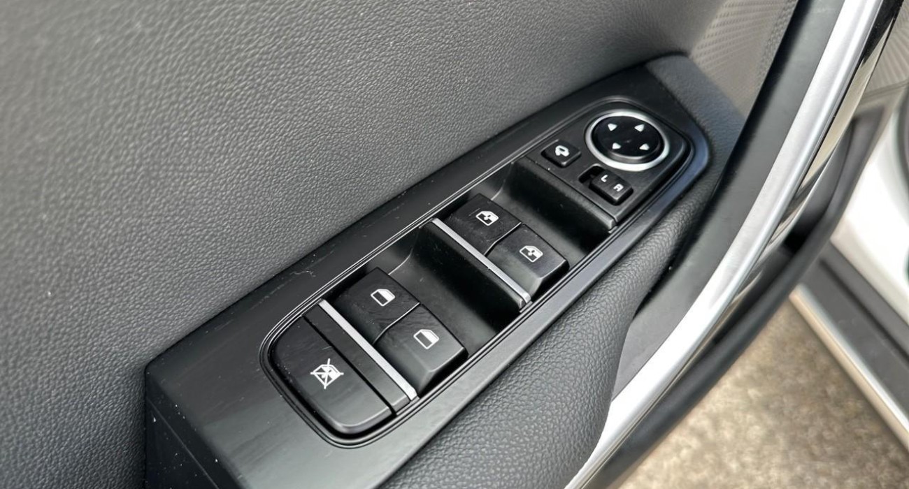 Kia XCEED XCeed 1.6 GDi Hybride Rechargeable 141ch DCT6 Design 9