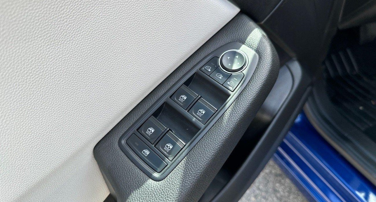 Renault CLIO Clio E-Tech full hybrid 145 Techno 9