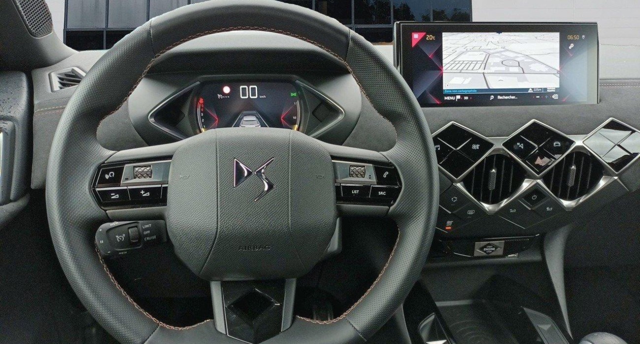 Ds DS3 DS3 Crossback BlueHDi 100 BVM6 Performance Line+ 14