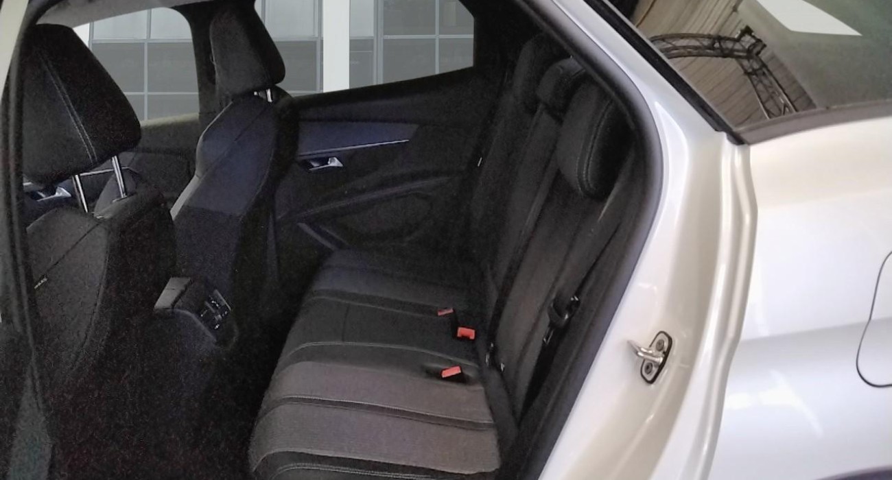 Peugeot 3008 Hybrid 225 e-EAT8 Allure Pack 11
