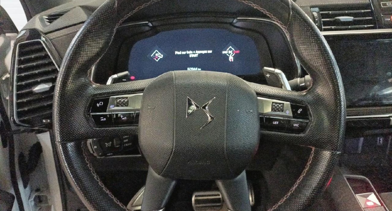Ds DS7 DS7 Crossback BlueHDi 130 EAT8 Performance Line+ 9