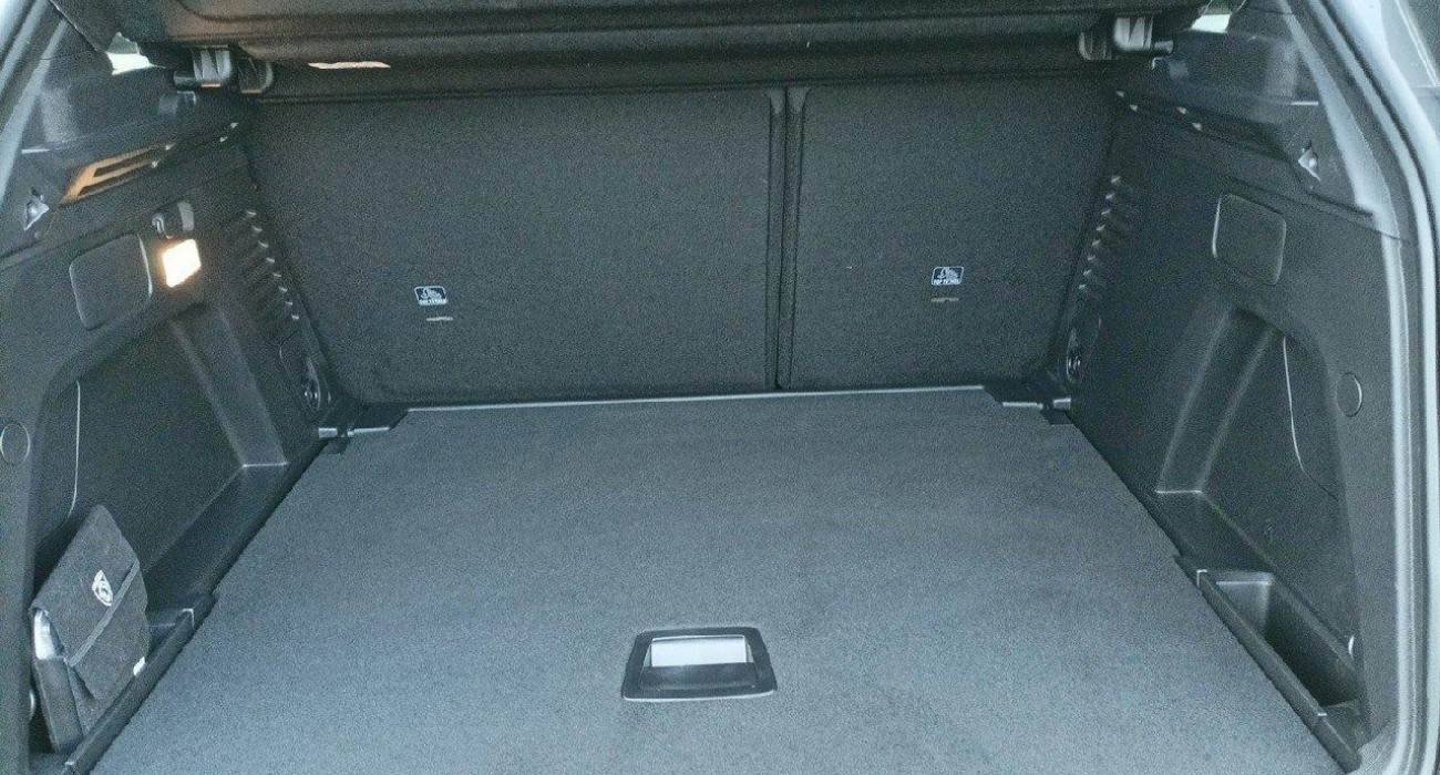 Peugeot 3008 PureTech 130ch S&S EAT8 Active Pack 12