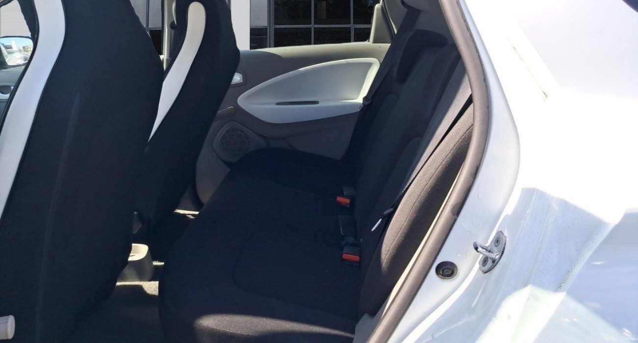 Renault ZOE Life 11