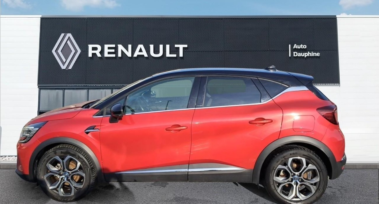Renault CAPTUR E-Tech Plug-in 160 Intens 3
