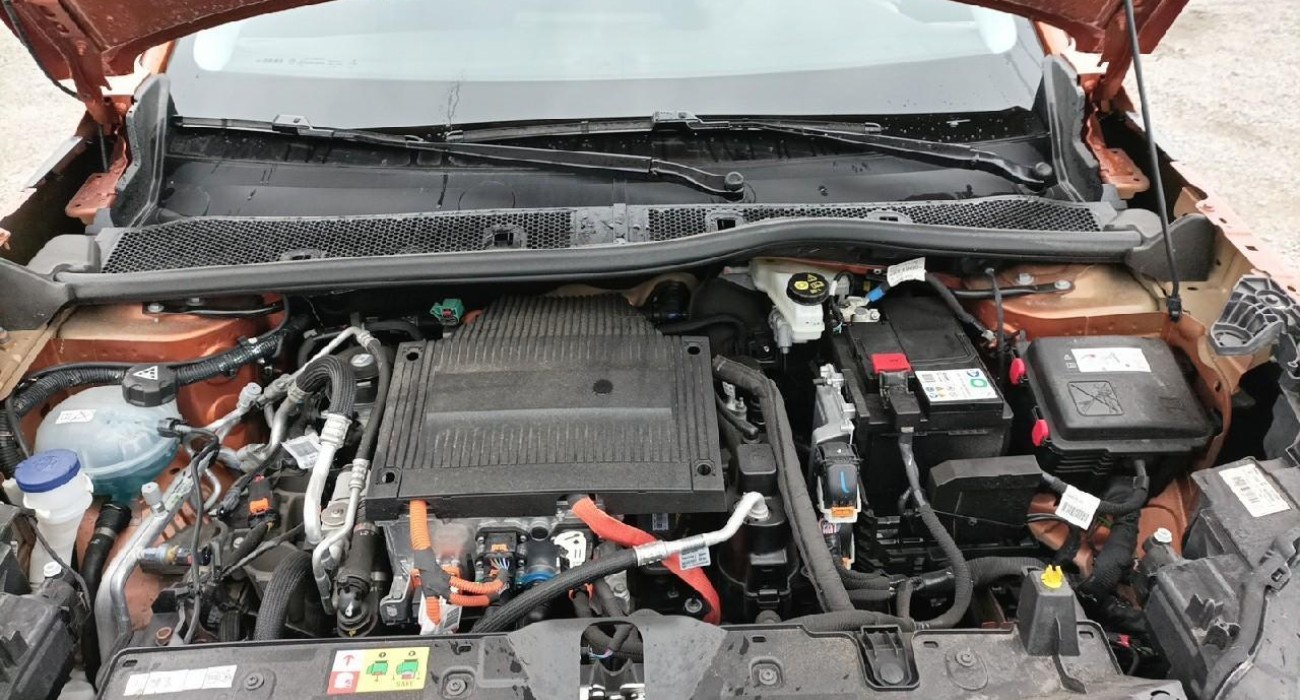 Peugeot 2008 Electrique 136 ch Roadtrip 6