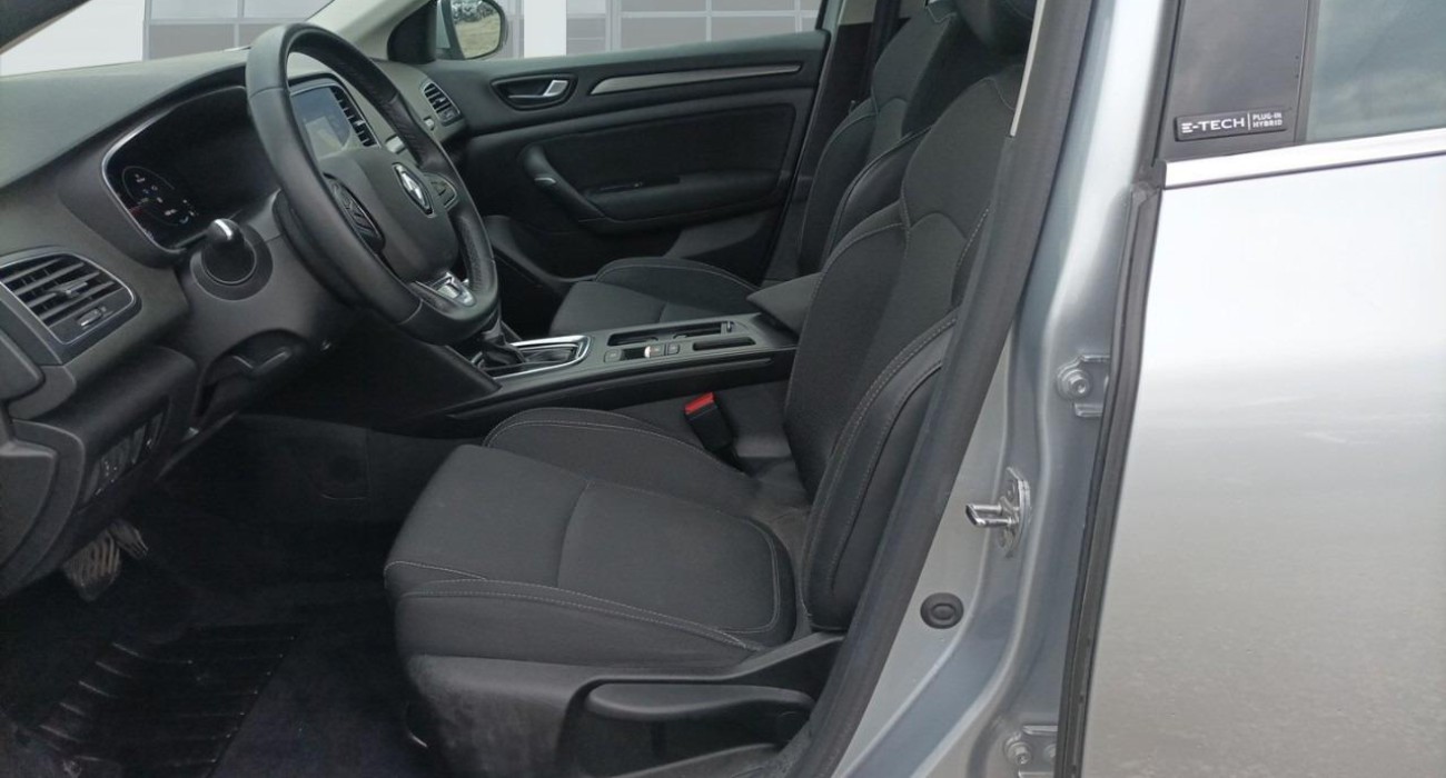 Renault MEGANE ESTATE Mégane IV Estate E-TECH Plug-In Hybride 160 Business 13