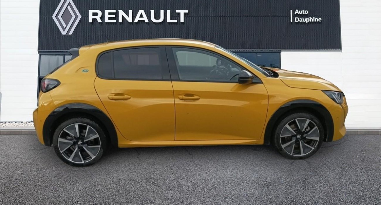 Peugeot 208 Electrique 50 kWh 136ch GT 3