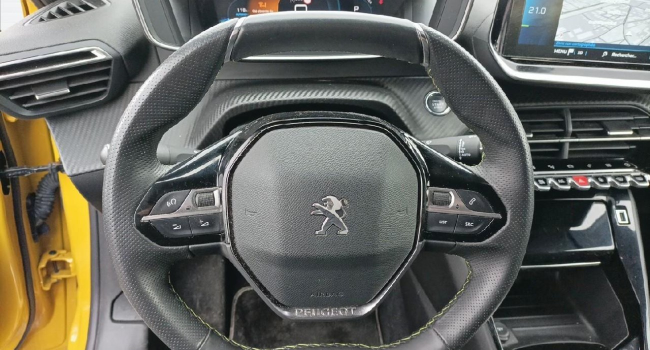 Peugeot 208 Electrique 50 kWh 136ch GT 9