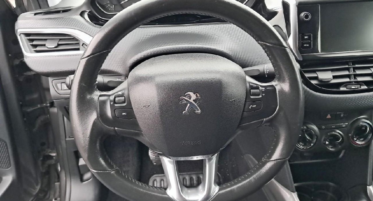 Peugeot 2008 1.2 PureTech 110ch S&S BVM5 Style 11